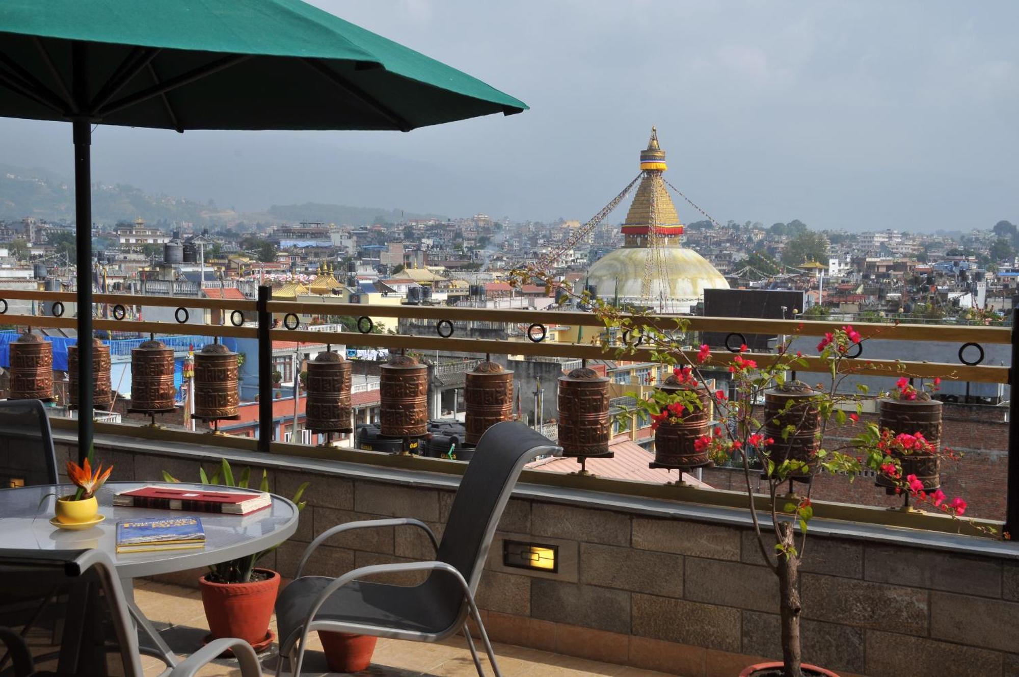 Hotel Tibet International Kathmandu Esterno foto