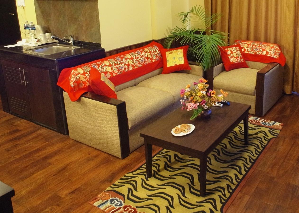 Hotel Tibet International Kathmandu Esterno foto