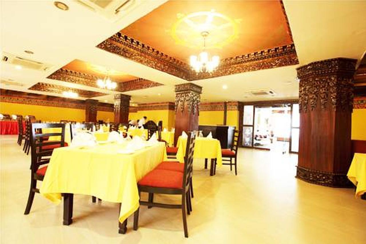 Hotel Tibet International Kathmandu Esterno foto