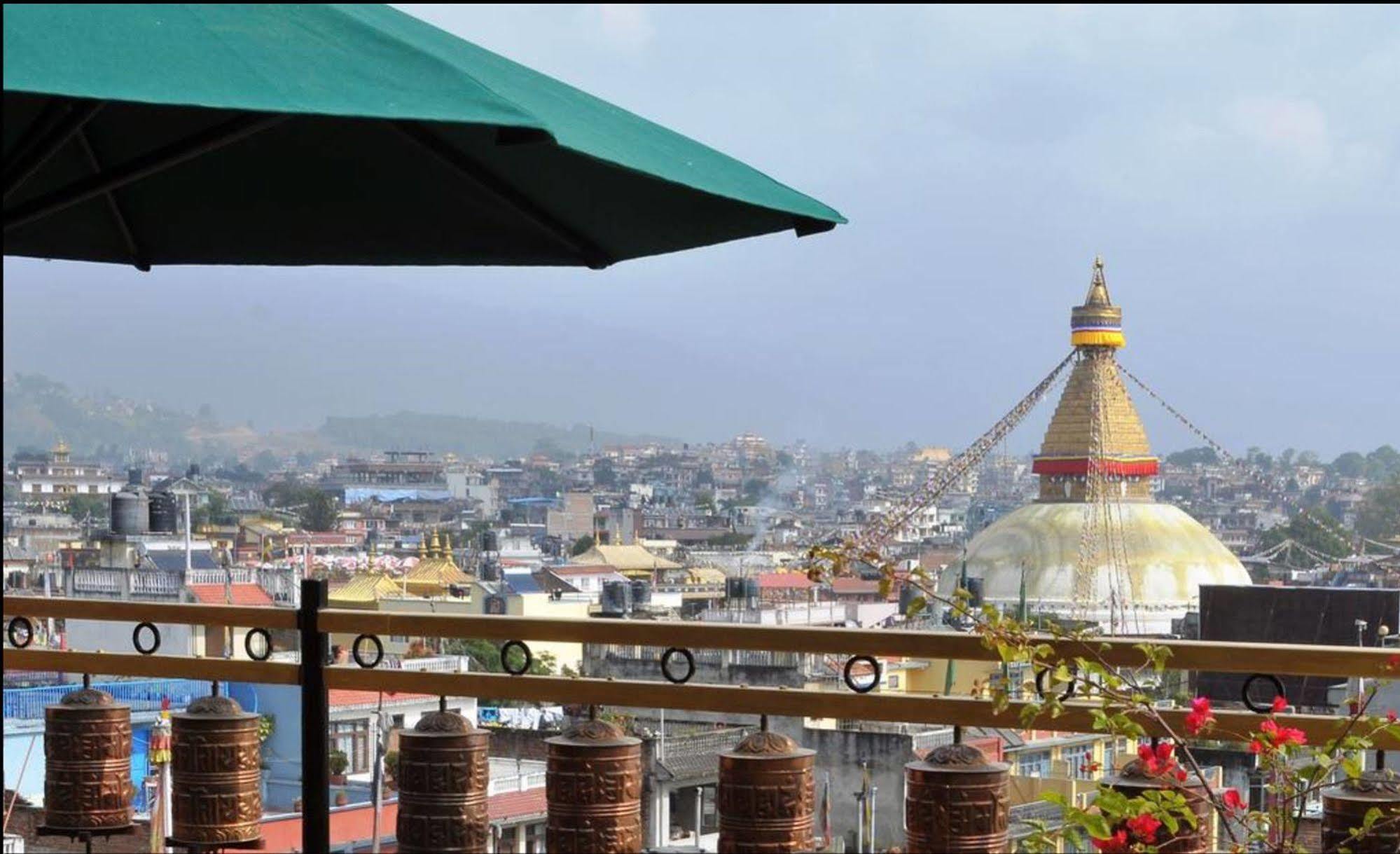 Hotel Tibet International Kathmandu Esterno foto