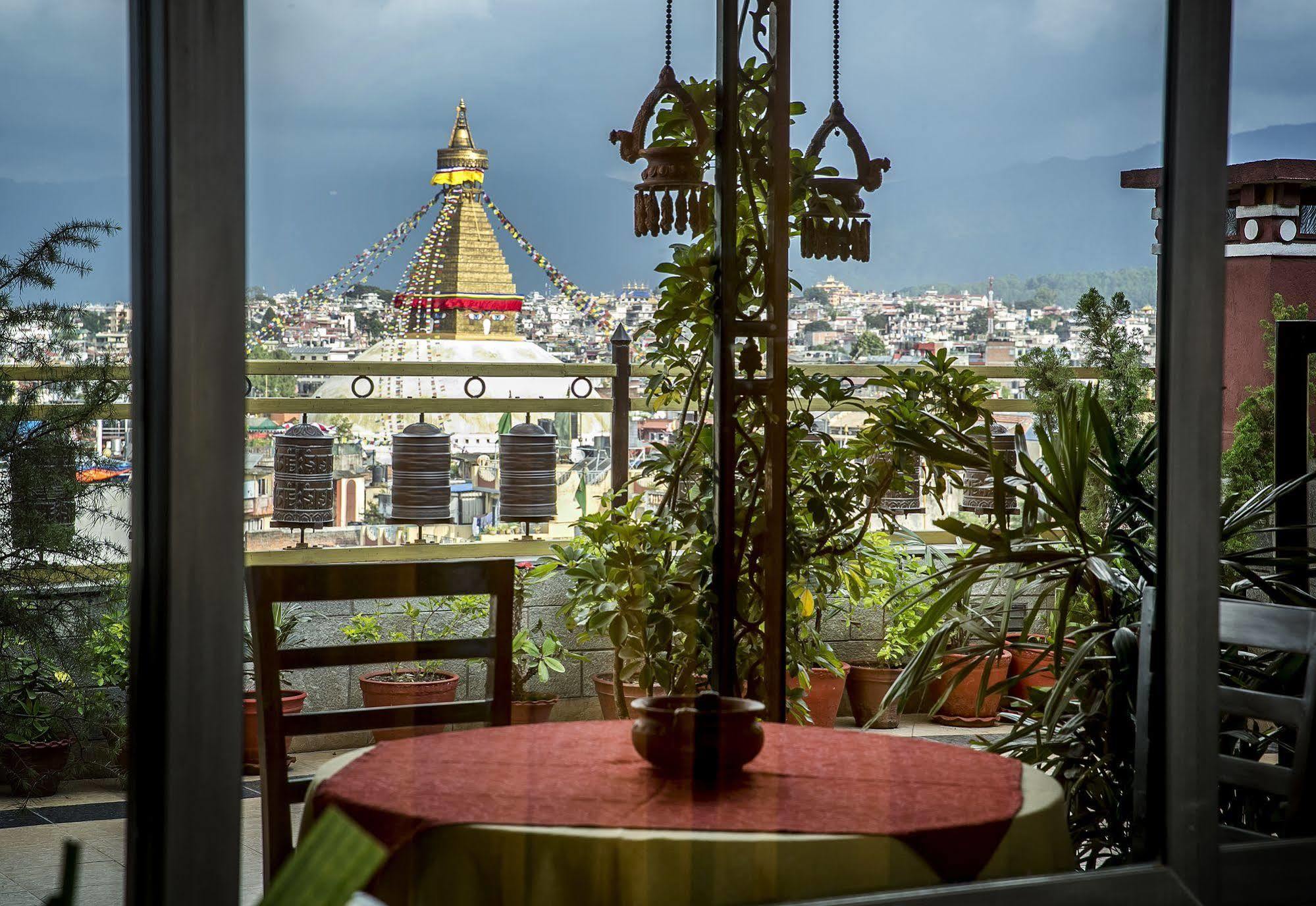 Hotel Tibet International Kathmandu Esterno foto