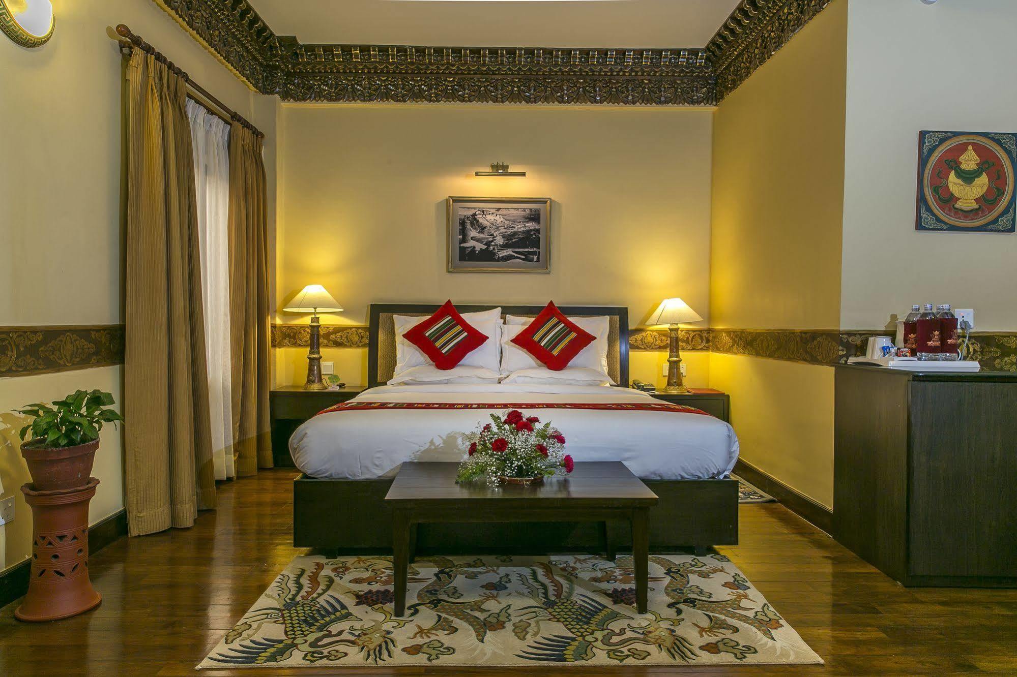 Hotel Tibet International Kathmandu Esterno foto